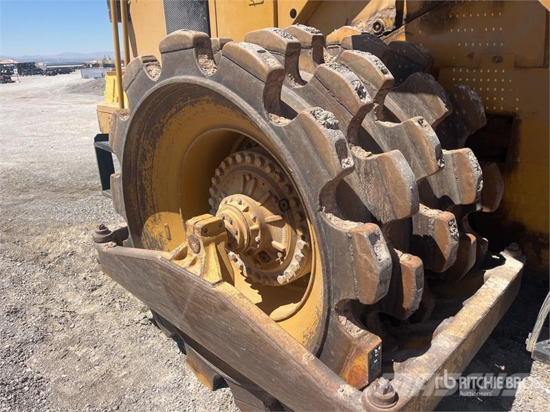 CAT 825H Soil Compactor Zemin sıkıştırma makineleri