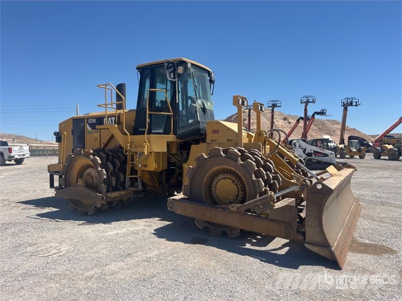 CAT 825H Soil Compactor Zemin sıkıştırma makineleri