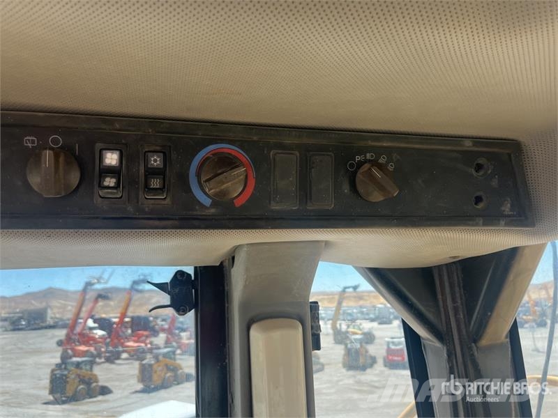 CAT 825H Soil Compactor Zemin sıkıştırma makineleri