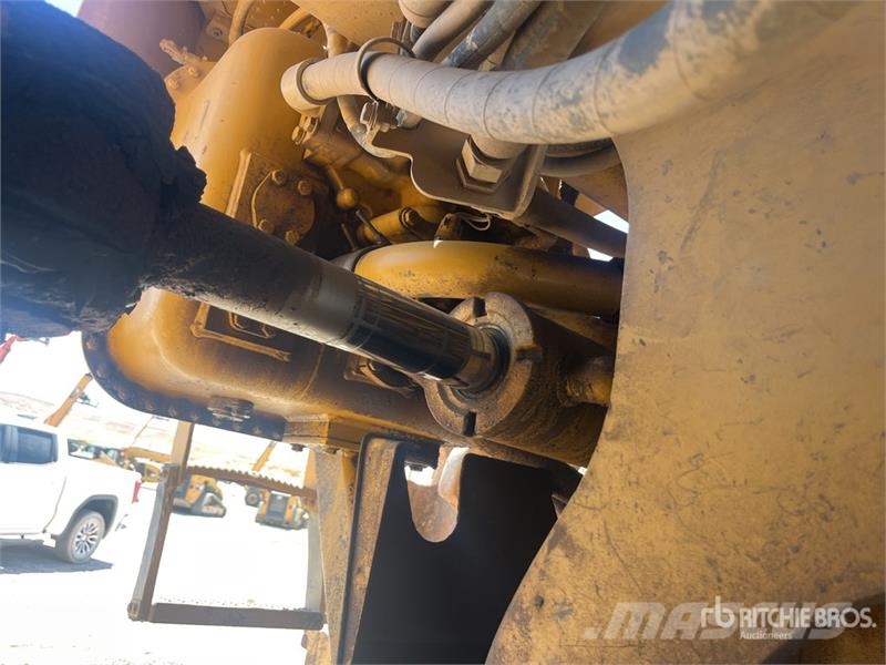 CAT 825H Soil Compactor Zemin sıkıştırma makineleri
