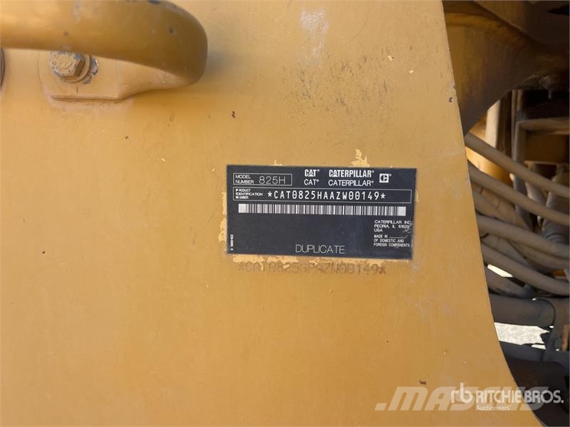 CAT 825H Soil Compactor Zemin sıkıştırma makineleri