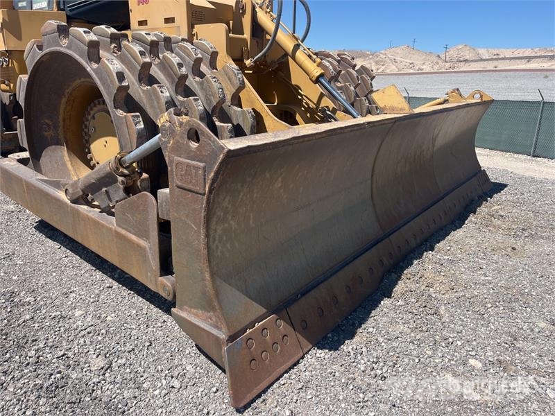CAT 825H Soil Compactor Zemin sıkıştırma makineleri
