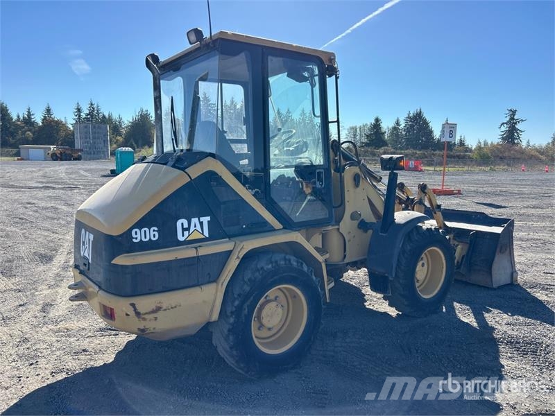 CAT 906 Pale gommate