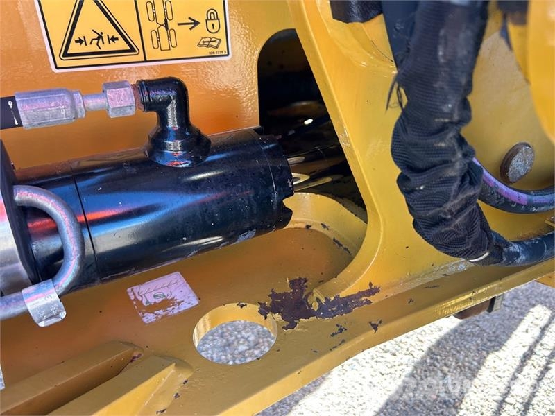 CAT 908M Wheel Loader Naudoti ratiniai krautuvai