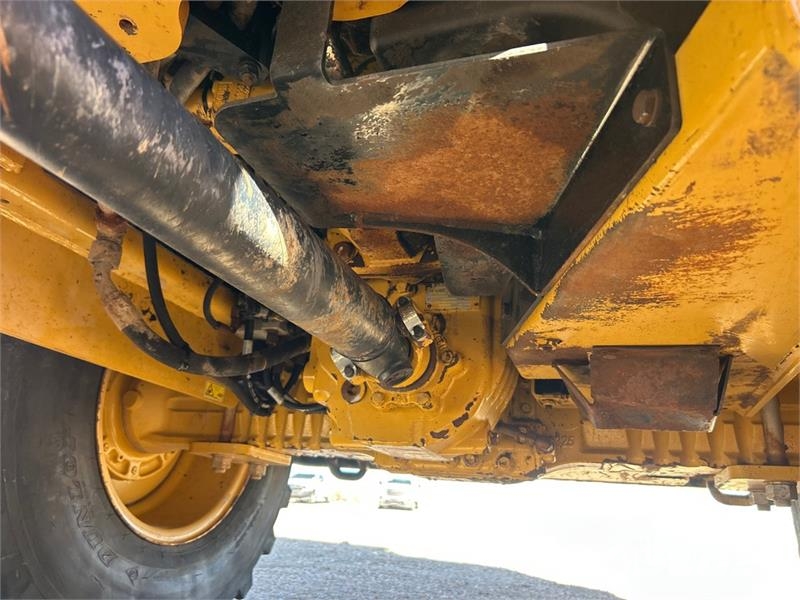 CAT 908M Wheel Loader Naudoti ratiniai krautuvai