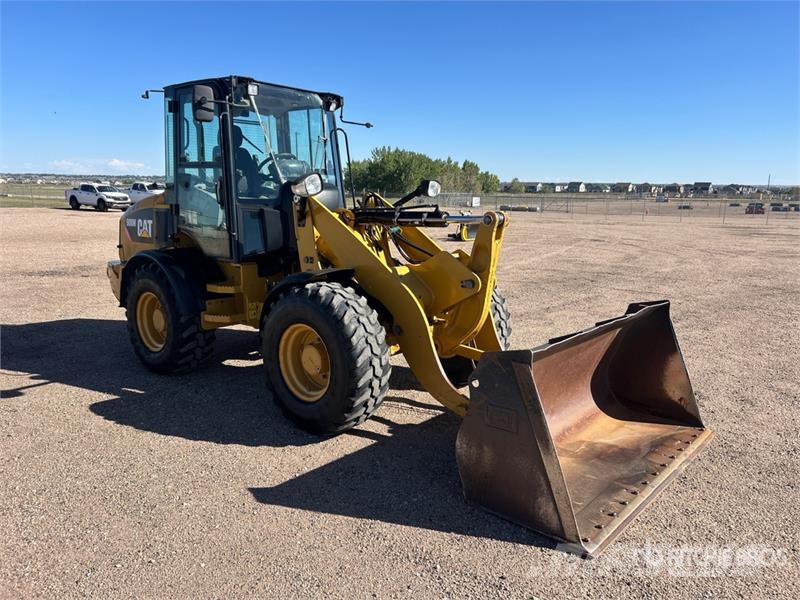 CAT 908M Wheel Loader Naudoti ratiniai krautuvai