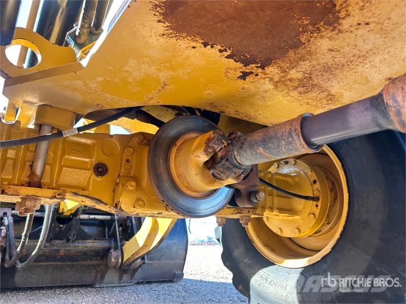 CAT 908M Wheel Loader Naudoti ratiniai krautuvai