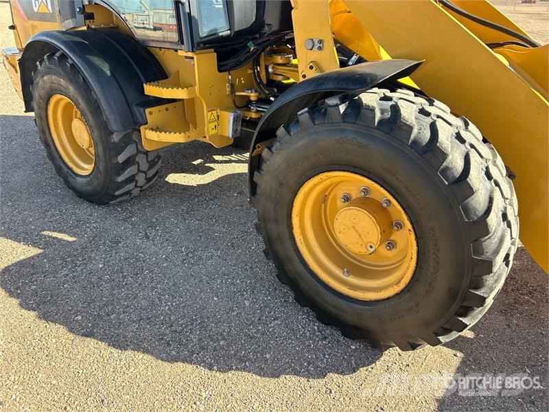 CAT 908M Wheel Loader Naudoti ratiniai krautuvai