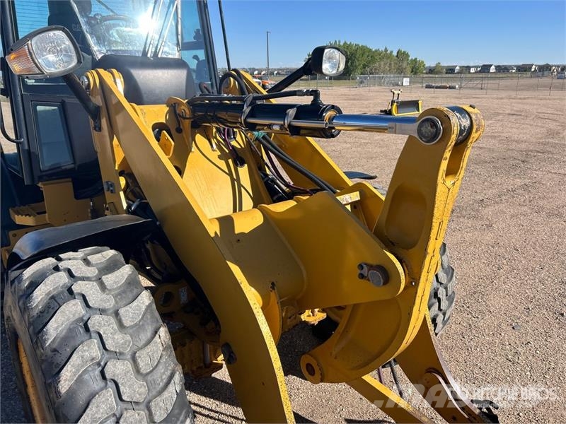 CAT 908M Wheel Loader Naudoti ratiniai krautuvai