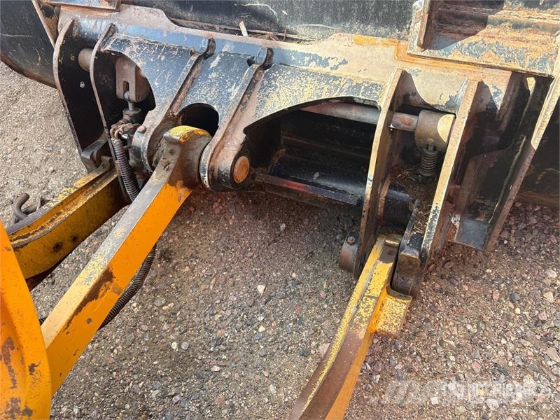 CAT 908M Wheel Loader Φορτωτές με λάστιχα (Τροχοφόροι)