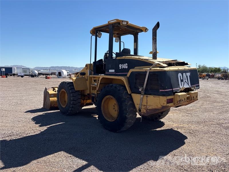 CAT 914G Pale gommate