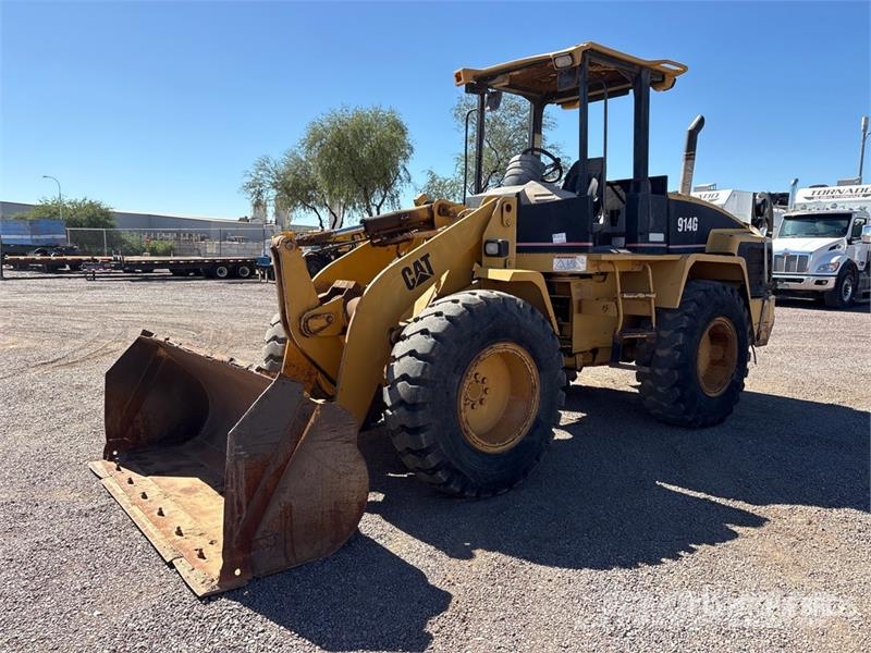 CAT 914G Pale gommate