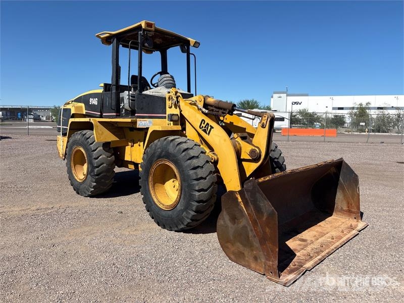 CAT 914G Pale gommate