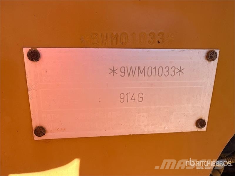 CAT 914G Pale gommate