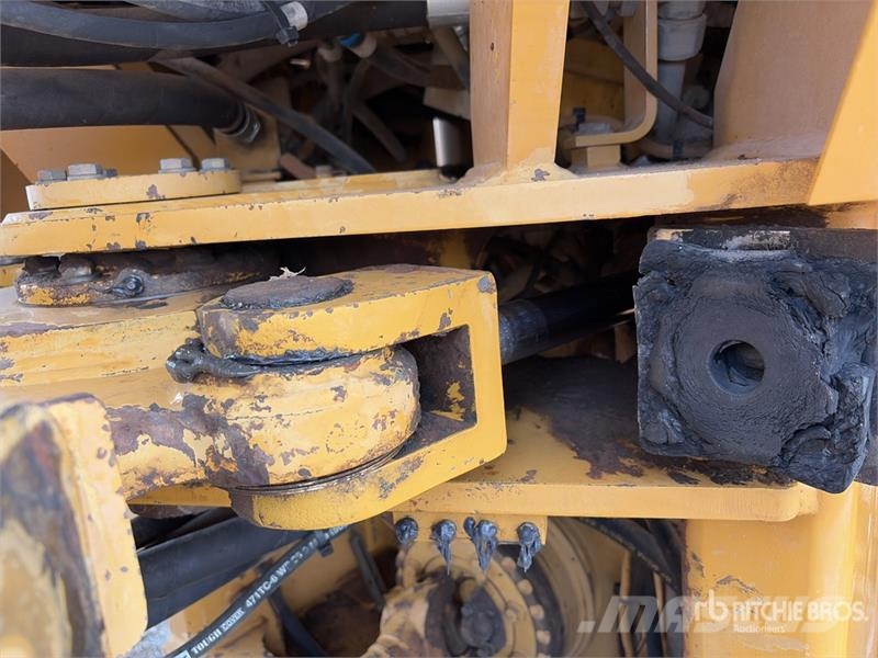 CAT 924GZ Kolesni nakladalci