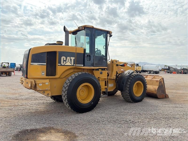 CAT 924GZ Kolesni nakladalci