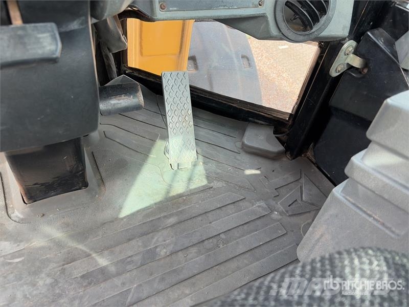 CAT 924GZ Kolesni nakladalci