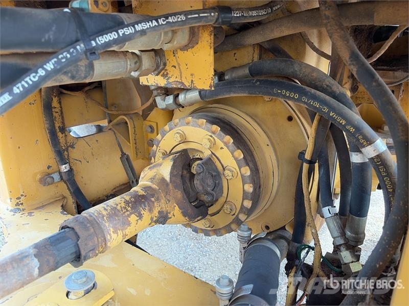 CAT 924GZ Kolesni nakladalci