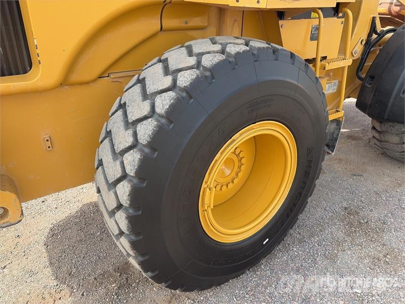 CAT 924GZ Kolesni nakladalci