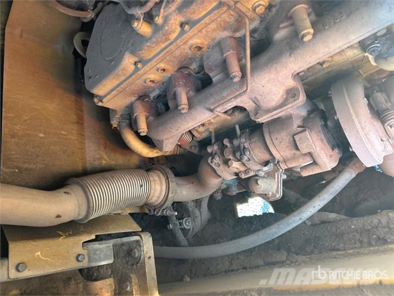 CAT 924K 휠로우더