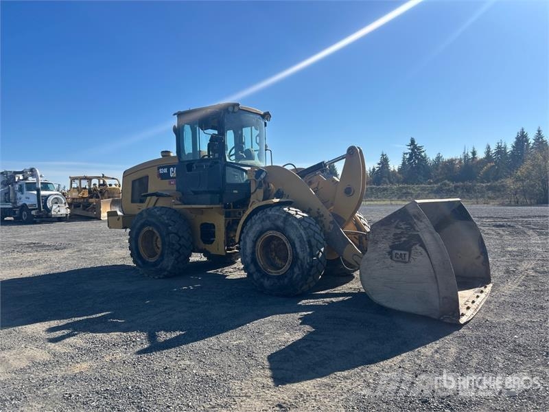 CAT 924K Pale gommate