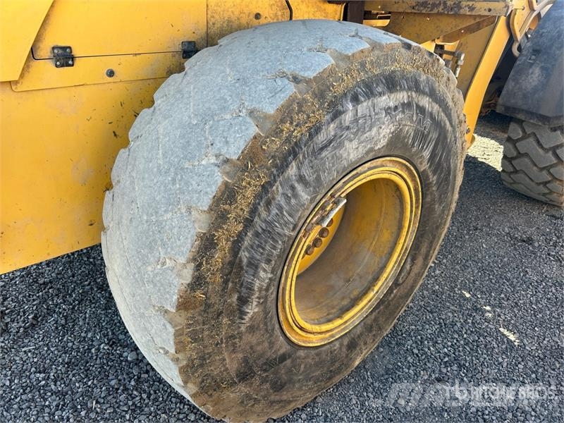 CAT 924K 휠로우더