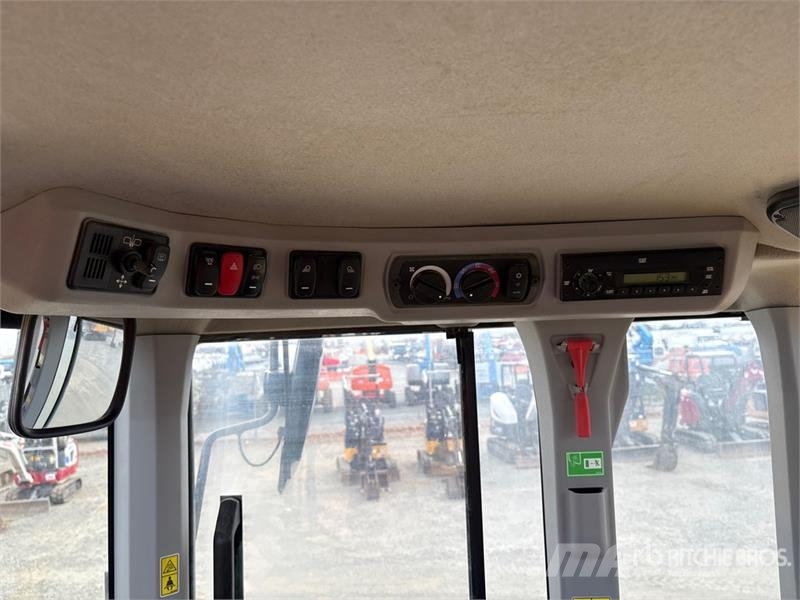 CAT 926M Wheel Loader 휠로우더