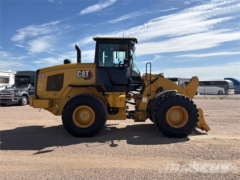 CAT 926M Wheel Loader 輪胎式裝載機