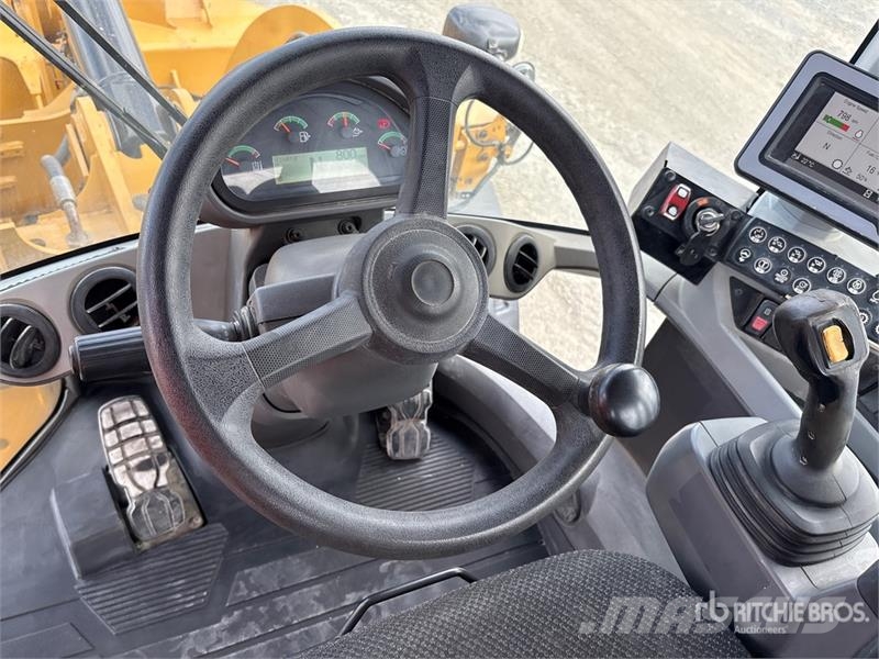 CAT 926M Wheel Loader 휠로우더