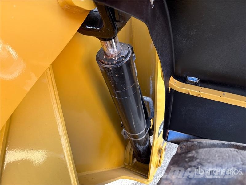 CAT 926M Wheel Loader 휠로우더
