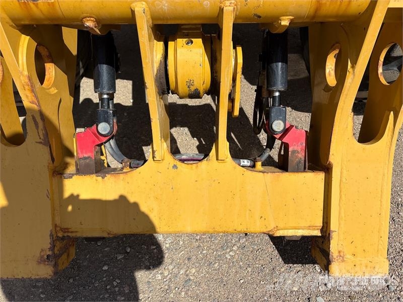 CAT 926M Wheel Loader 輪胎式裝載機