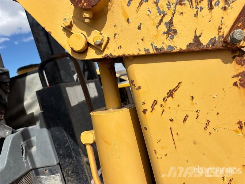 CAT 928G Wheel Loader Wheel loaders