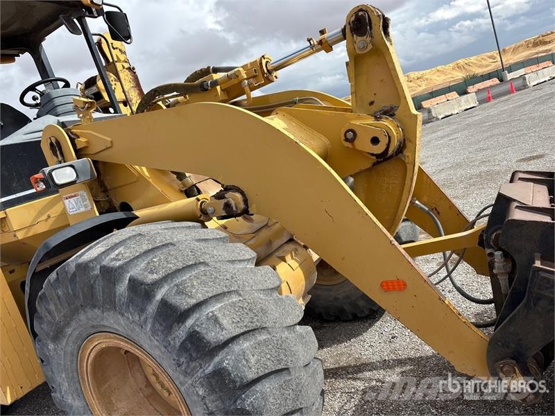 CAT 928G Wheel Loader Wheel loaders