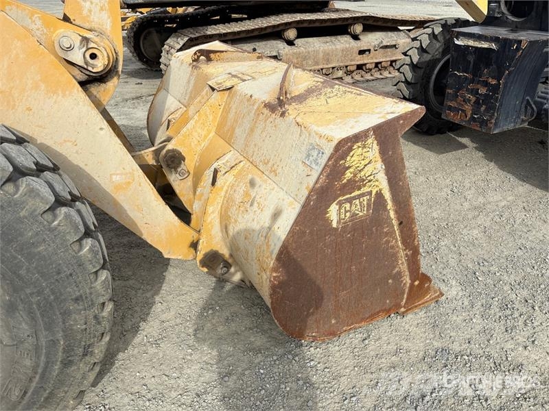 CAT 928H  휠로우더