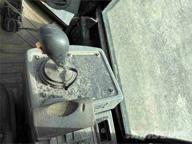 CAT 928H  휠로우더