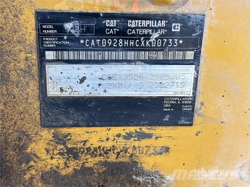 CAT 928H Kolesni nakladalci