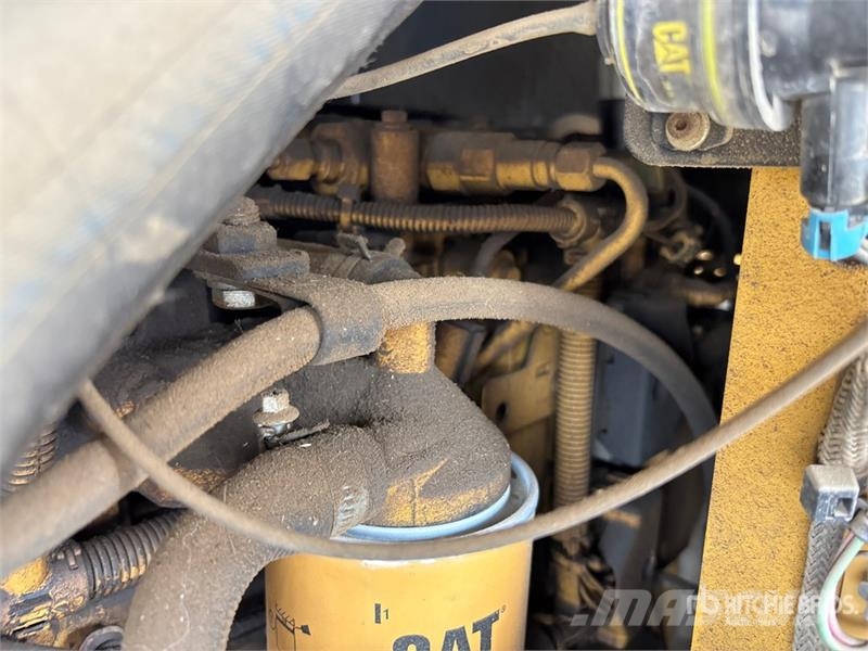 CAT 928H  휠로우더