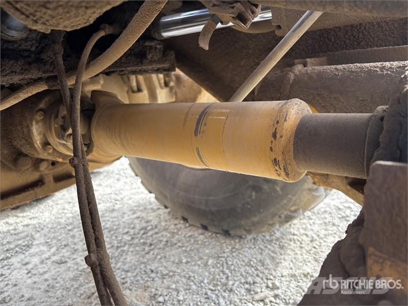 CAT 928H  휠로우더