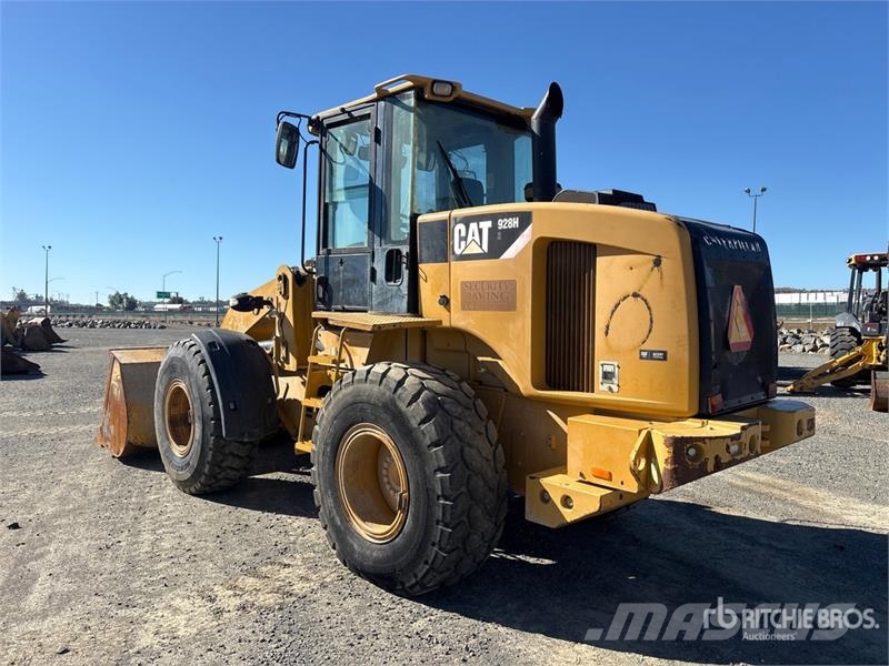 CAT 928H Kolové nakladače