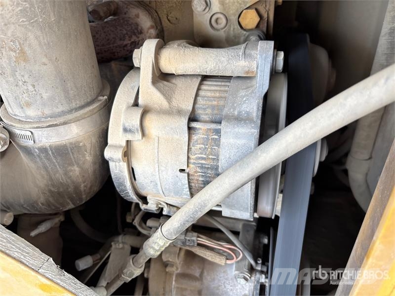 CAT 928H  휠로우더