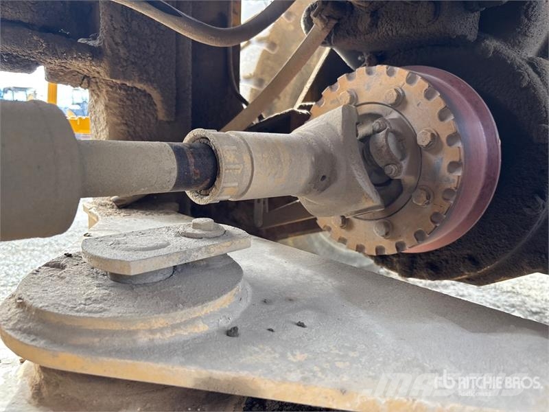 CAT 928H  휠로우더