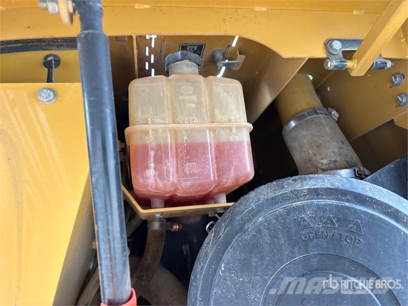 CAT 930H Wheel Loader Kolesni nakladalci