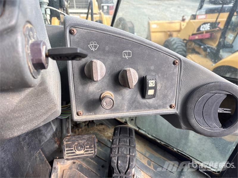 CAT 930H Wheel Loader Kolesni nakladalci
