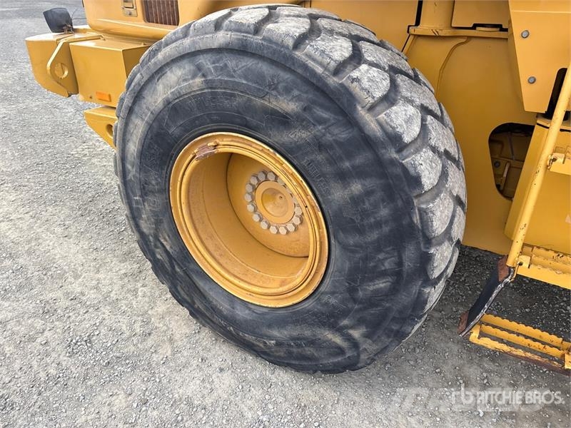 CAT 930H Wheel Loader Kolesni nakladalci