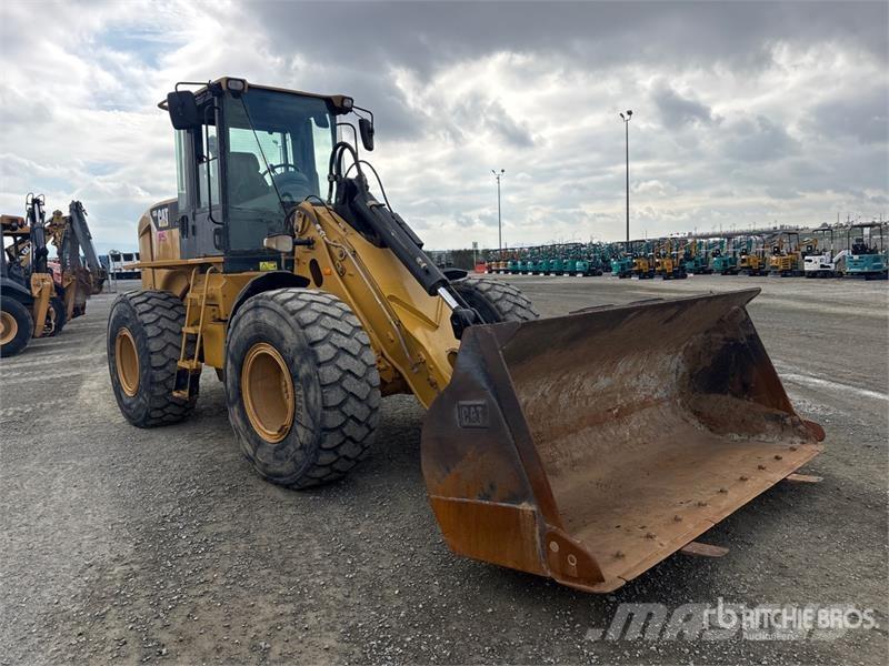 CAT 930H Wheel Loader Kolesni nakladalci