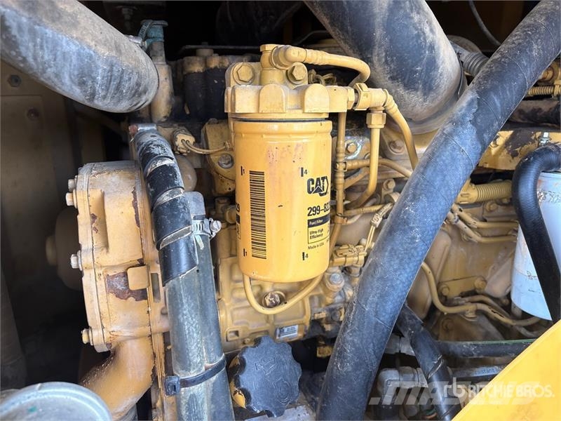 CAT 930H Wheel Loader Kolesni nakladalci