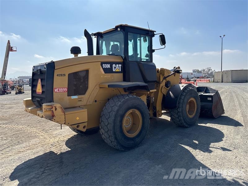 CAT 930K Kolesni nakladalci
