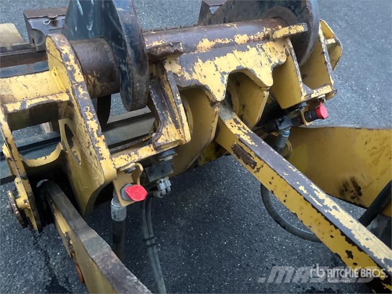CAT 930K Iekrāvēji uz riteņiem