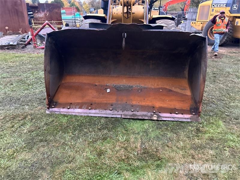 CAT 930K Iekrāvēji uz riteņiem