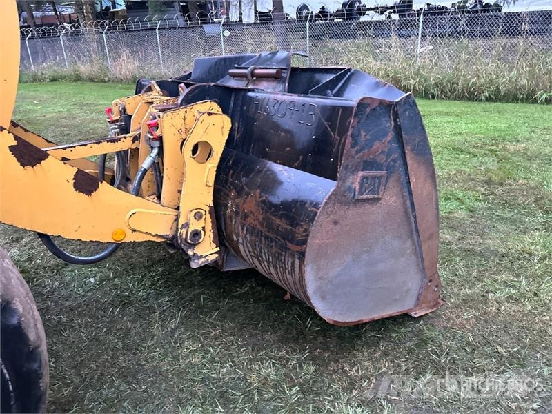 CAT 930K Iekrāvēji uz riteņiem